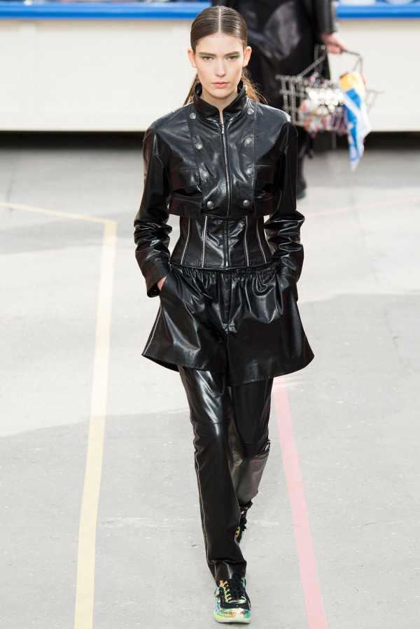 kollektsiya-zhenskoy-odezhdyi-chanel-fall-winter-2014-2015-30