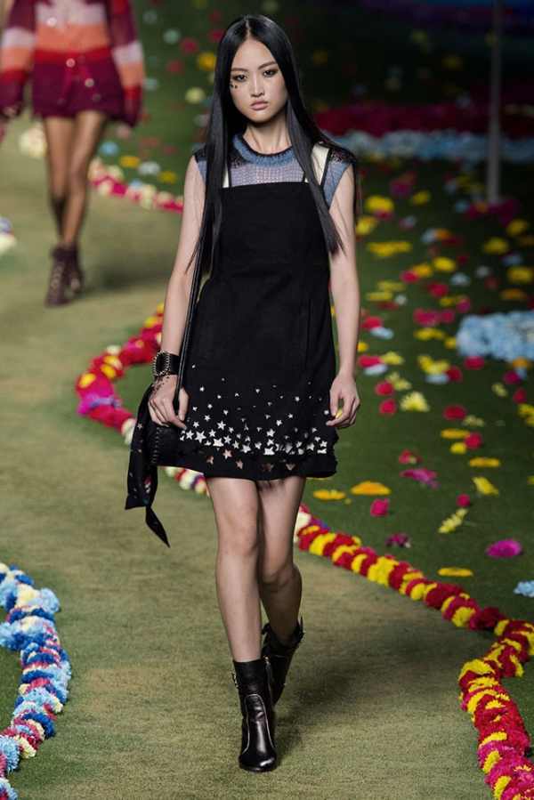 tommy-hilfiger-2015-spring-summer-runway-show24