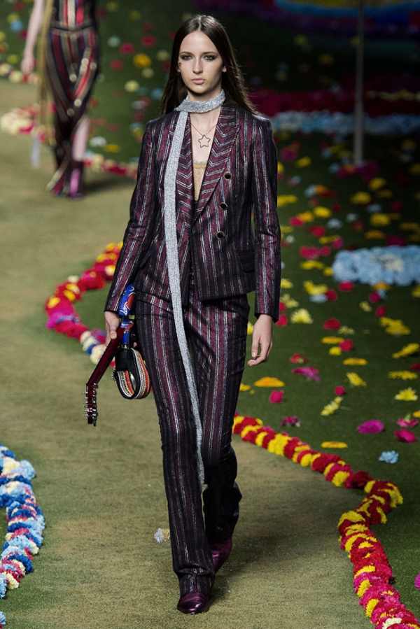 tommy-hilfiger-2015-spring-summer-runway-show38