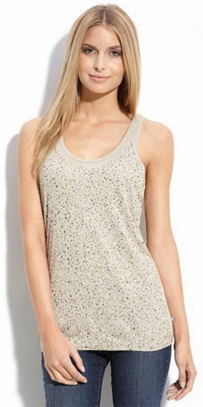 Как и с чем носить майку алкоголичку