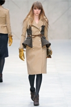 burberry-aw-2012-2013-23