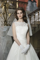 justin-alexander-wedding-dresses-collection-2014-22-600x900