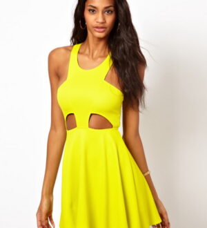 Лучшие летние платья с вырезами 2013