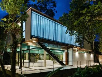 Монолит для строительства загородных домов. Плюсы и минусы