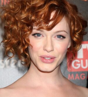 Короткие стрижки для кудрявых волос 2014