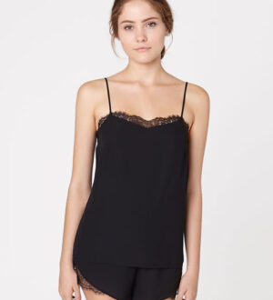 Красивая домашняя одежда для сна и отдыха