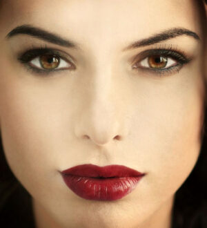 Самые главные ошибки женщин при нанесении макияжа
