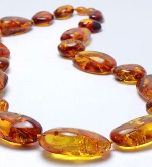 Как выбрать бусы из янтаря?