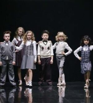 Коллекция детской одежды в классическом стиле