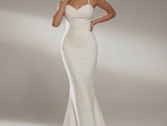 Простые свадебные платья — элегантные и лаконичные
