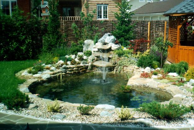 Насосы, которые могут понадобиться для прудовых фонтанов