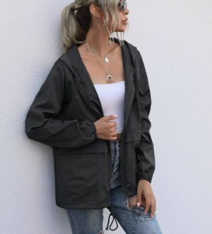 Женские ветровки с климат-контролем