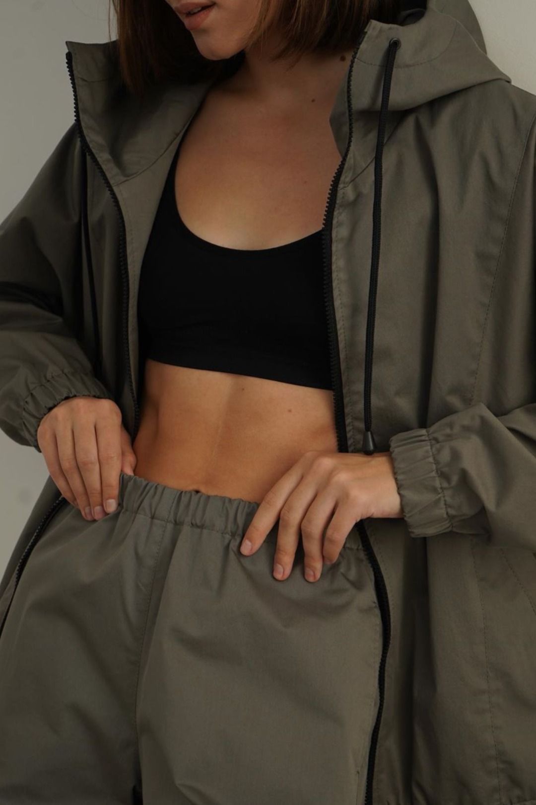 Женские ветровки с климат-контролем