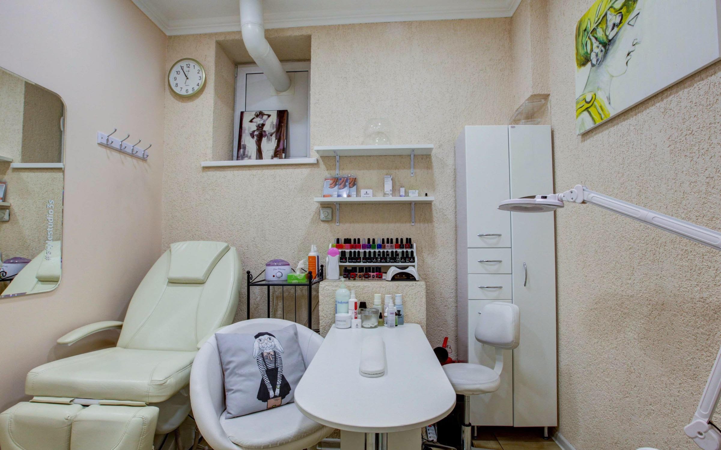 педикюра аренда кабинета для мастера педикюра в Хабаровске