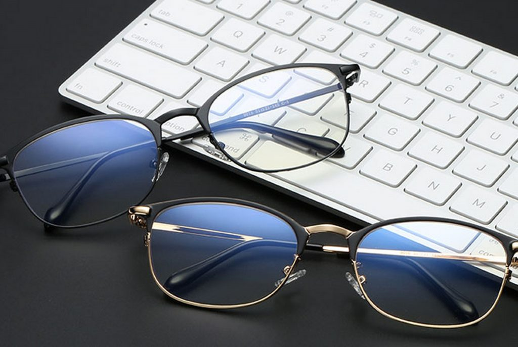 Выбор компьютерных очков по отзывами