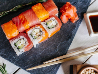Суши и роллы