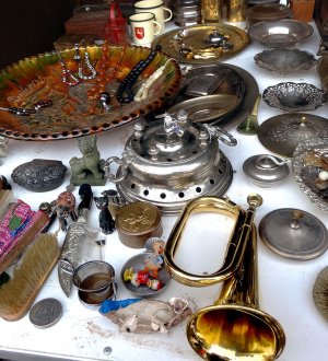 Как продать старую посуду?