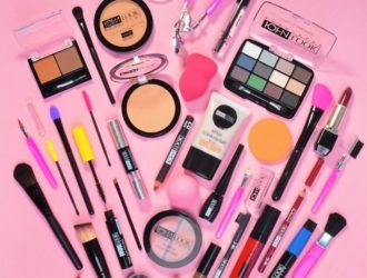 Красота в Массах: Почему Купить Косметику Оптом — Выгодное Решение
