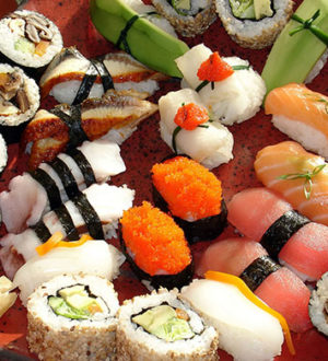 Доставка Роллов: Удобство и Разнообразие в Каждой упаковке