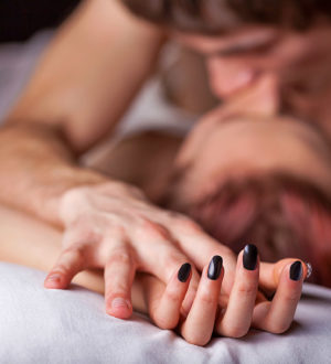 Как разнообразить секс с партнером ?