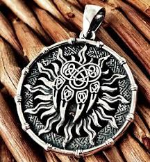 Чарующий мир амулетов