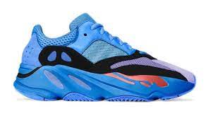 Раскрытие феномена: Adidas Yeezy Boost 700