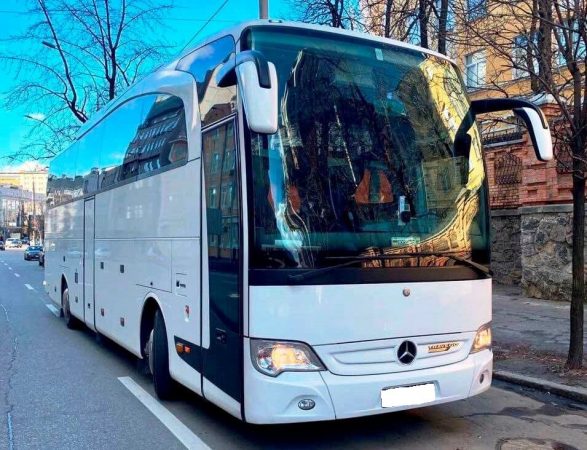 Заказать автобусы в Москве в BUS STANDART - аренда пассажирского транспорта
