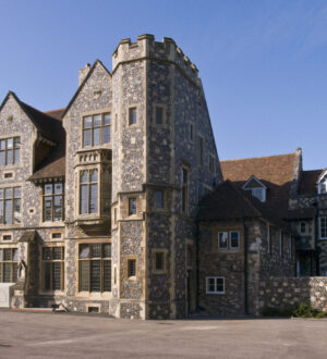 Средняя частная школа