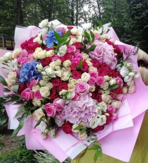 Букеты цветов с доставкой