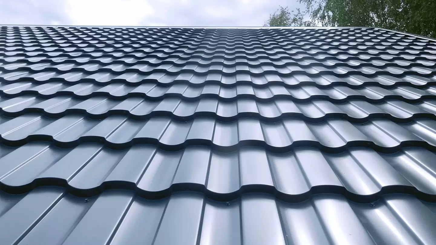 Металлочерепица в Алматы: идеальный выбор для кровли вашего дома