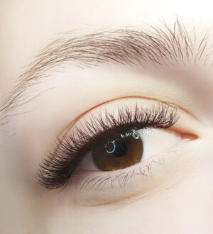 Наращивание ресниц в Санкт-Петербурге: секрет уверенности и красоты каждый день